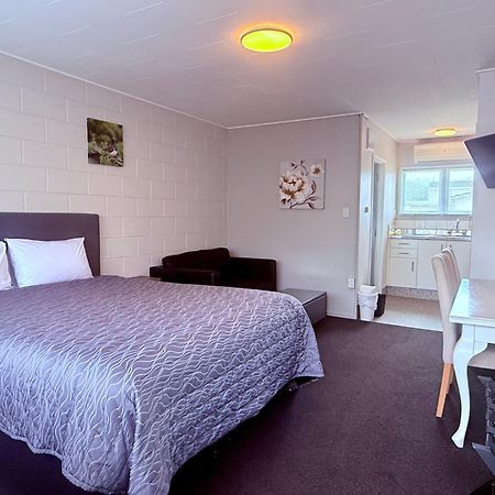 Continental Motel Whangarei Exterior photo